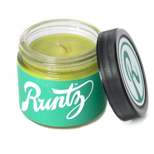 Soy Aromatherapy Candle by Runtz - Green