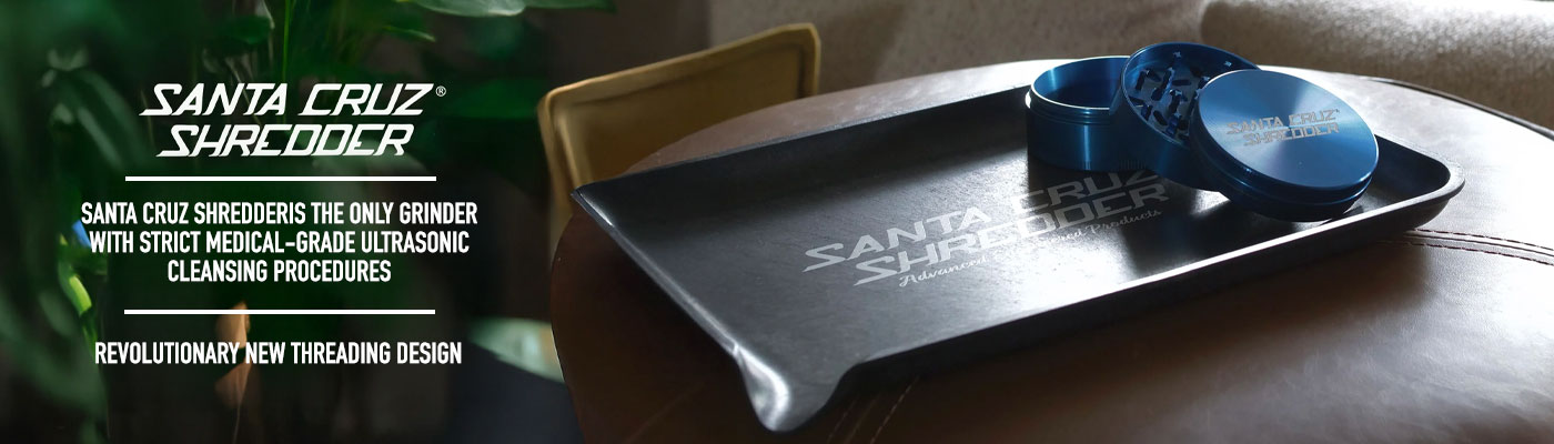 Santa Cruz Shredder And Accessories